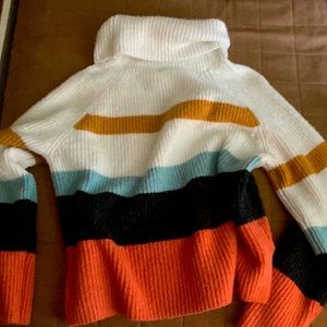 Multicolored turtleneck